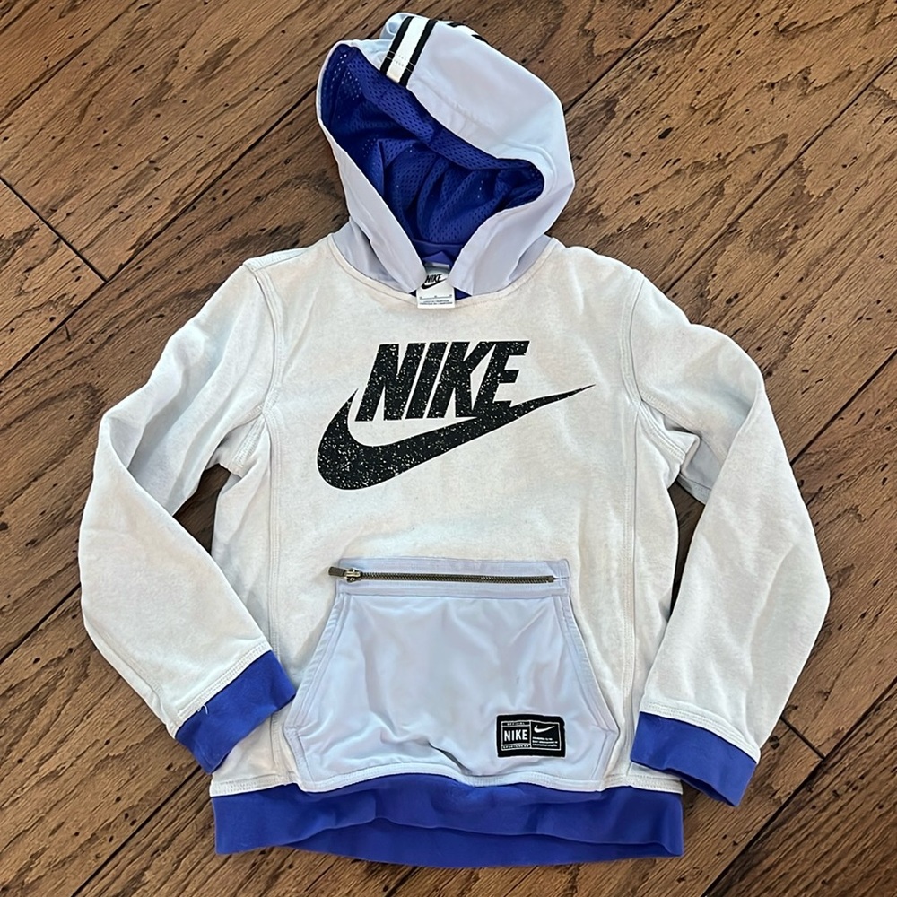 Nike sweatshirt
